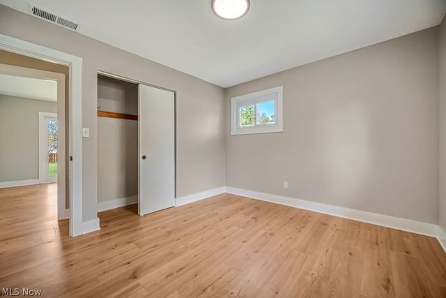 8454 Royalhaven Drive, North Royalton, OH 44133
