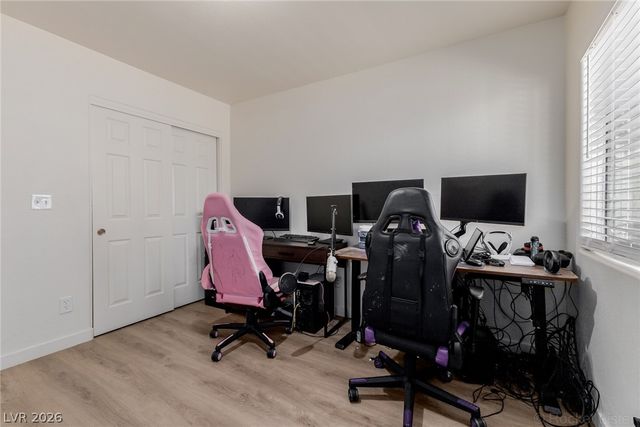 2122 Sleepy Court 2122, Las Vegas, NV 89106