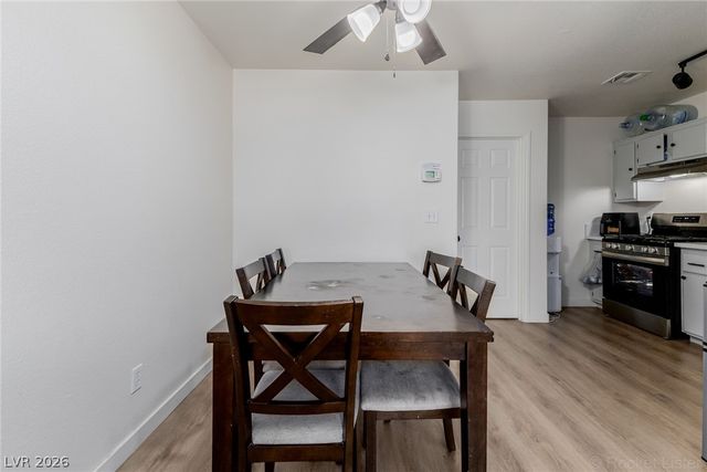 2122 Sleepy Court 2122, Las Vegas, NV 89106