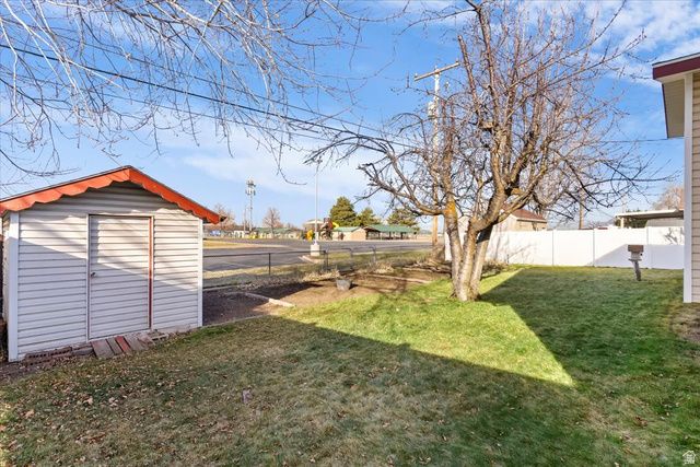 5523 S 700 E, South Ogden, UT 84405