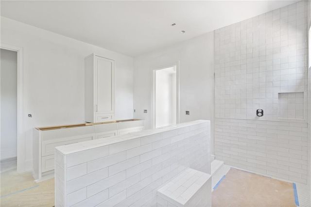 10910 Woodstock Road, Roswell, GA 30075