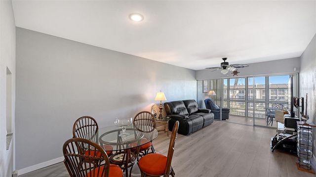 4360 CHATHAM DRIVE 305, Longboat Key, FL 34228