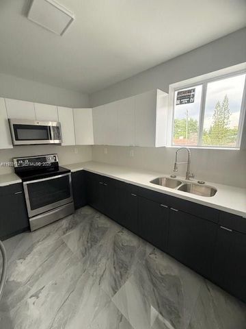 166 NE 70th St 2, Miami, FL 33138