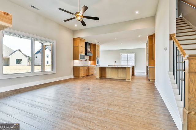 444 Seabiscuit Walk 55, Peachtree City, GA 30269