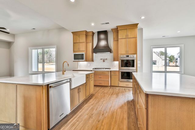 444 Seabiscuit Walk 55, Peachtree City, GA 30269