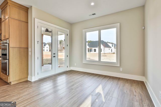 444 Seabiscuit Walk 55, Peachtree City, GA 30269