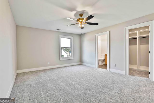 444 Seabiscuit Walk 55, Peachtree City, GA 30269