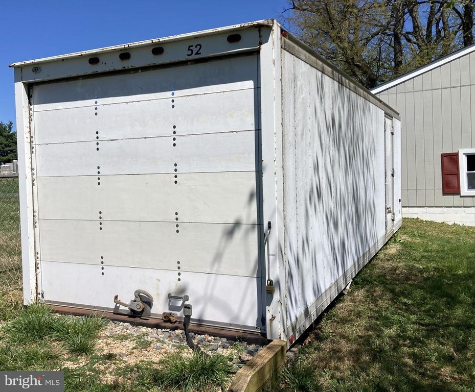 Image 25 of property listing at 3624 KEMPTOWN CHURCH RD, Monrovia, MD 21770