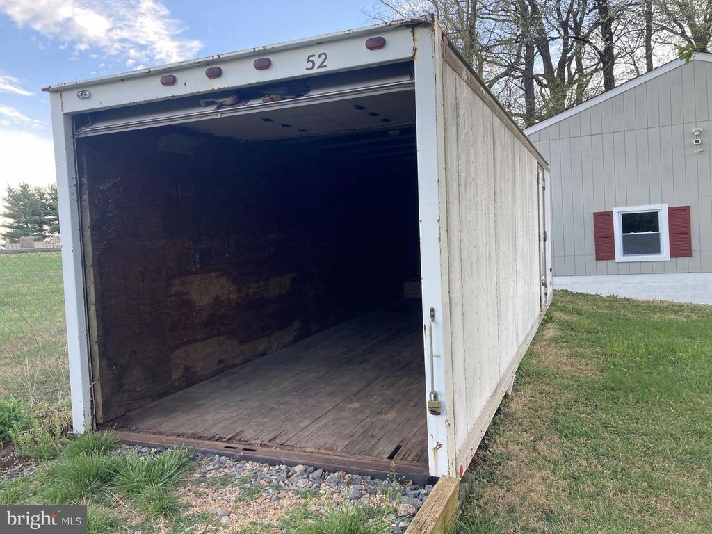 Image 26 of property listing at 3624 KEMPTOWN CHURCH RD, Monrovia, MD 21770