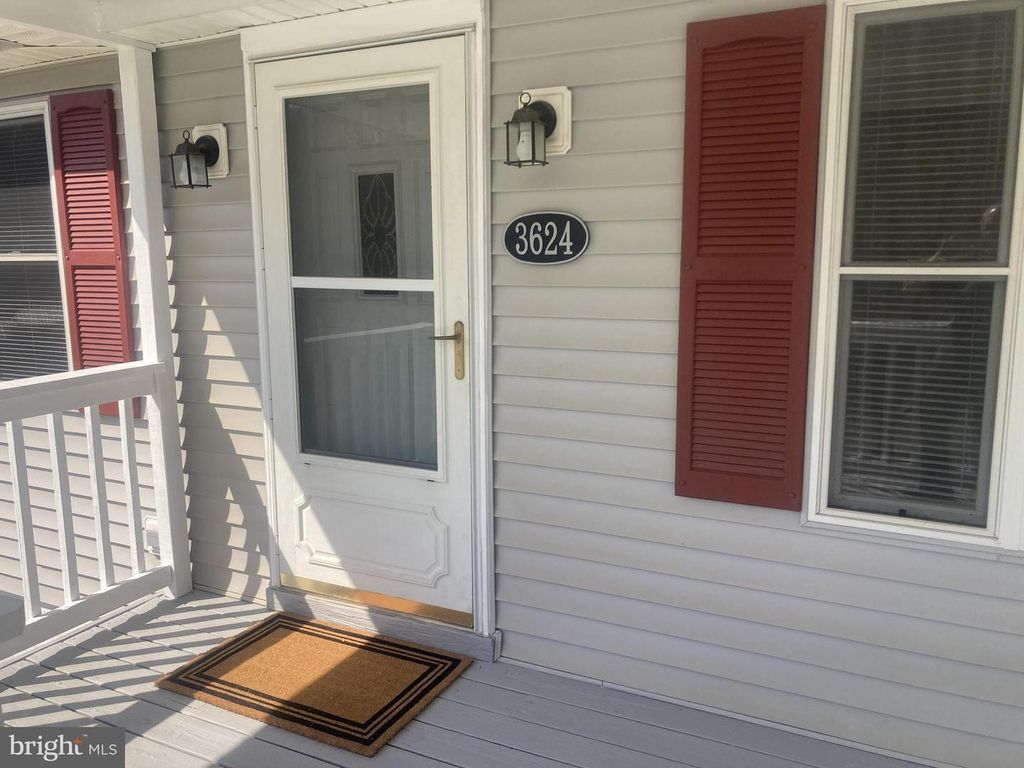 Image 8 of property listing at 3624 KEMPTOWN CHURCH RD, Monrovia, MD 21770