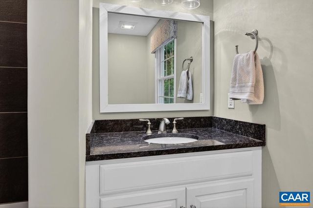 1300 WEST LEIGH DR, Charlottesville, VA 22901