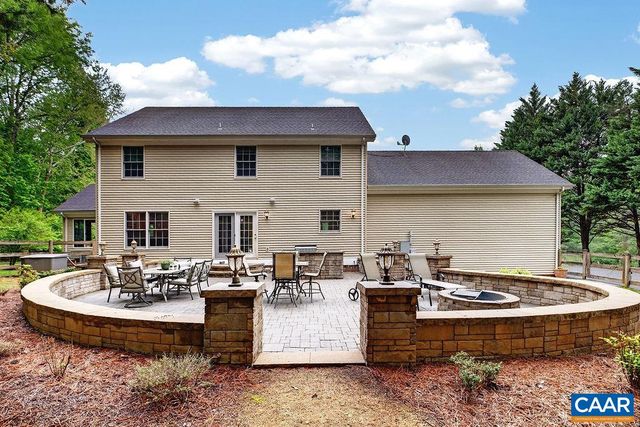 1300 WEST LEIGH DR, Charlottesville, VA 22901