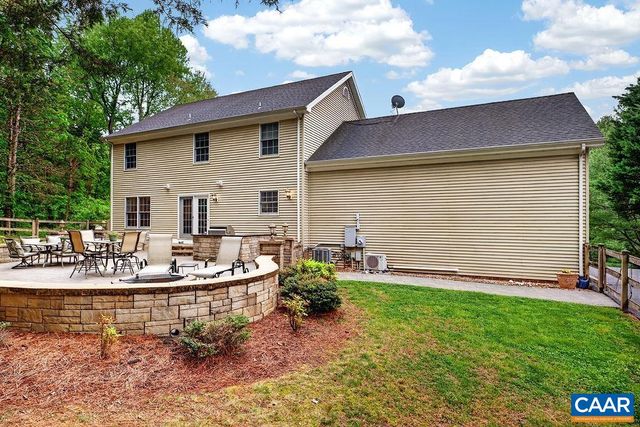 1300 WEST LEIGH DR, Charlottesville, VA 22901