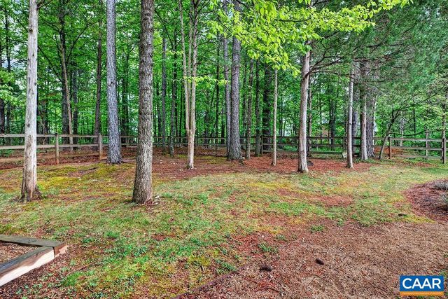 1300 WEST LEIGH DR, Charlottesville, VA 22901