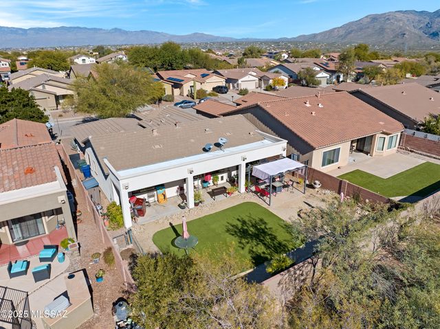 10584 E Rose Hill Street, Tucson, AZ 85747