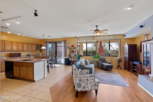 10584 E Rose Hill Street, Tucson, AZ 85747