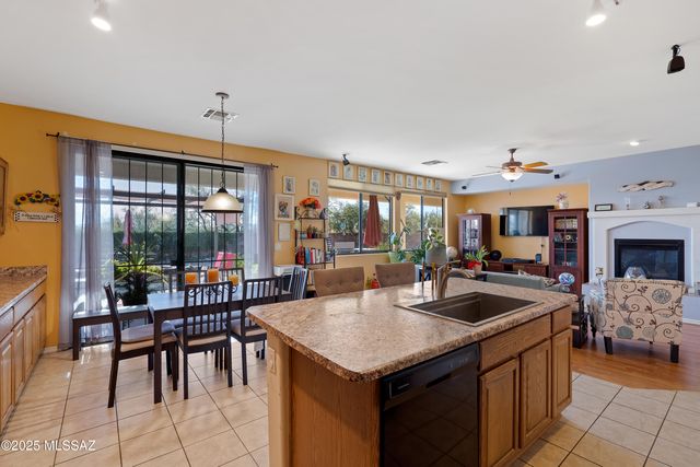 10584 E Rose Hill Street, Tucson, AZ 85747