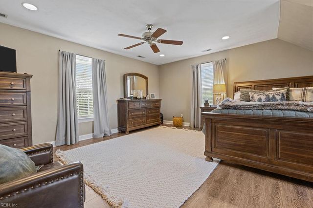 23546 Indian Town RD, Courtland, VA 23837