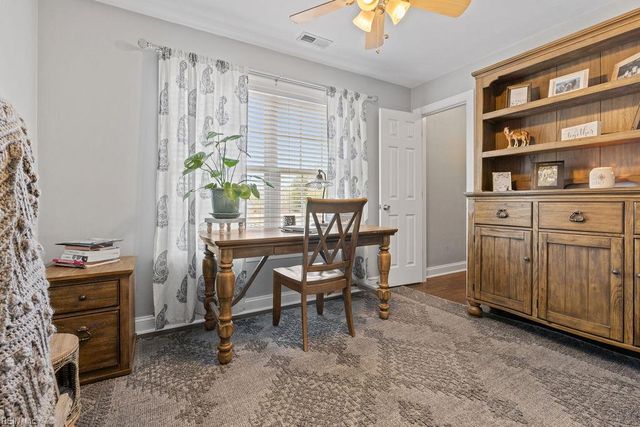 23546 Indian Town RD, Courtland, VA 23837