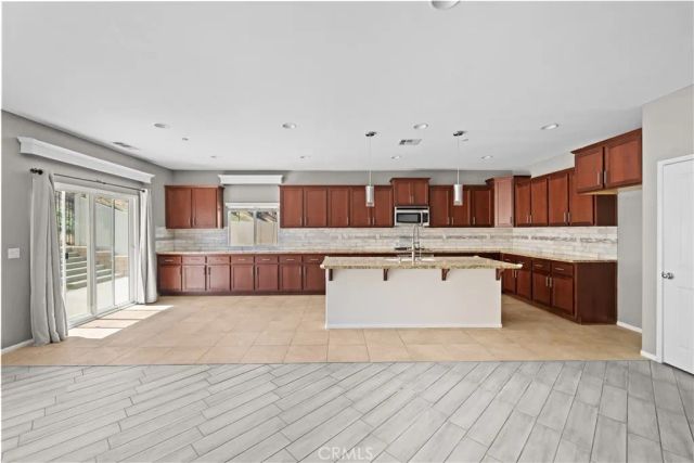 18039 Lapis, San Bernardino, CA 92407