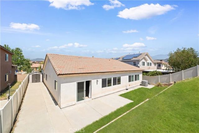 18039 Lapis, San Bernardino, CA 92407