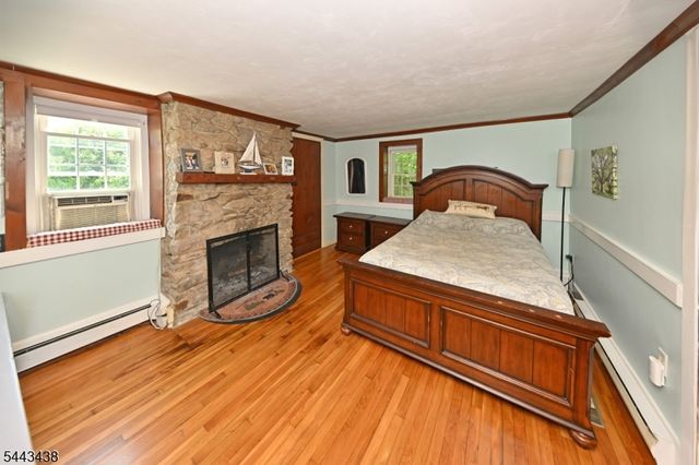 919 Wall St, Stillwater Twp., NJ 07860