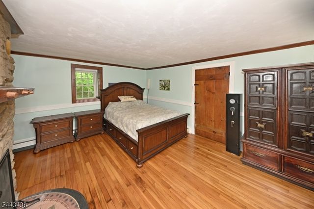 919 Wall St, Stillwater Twp., NJ 07860