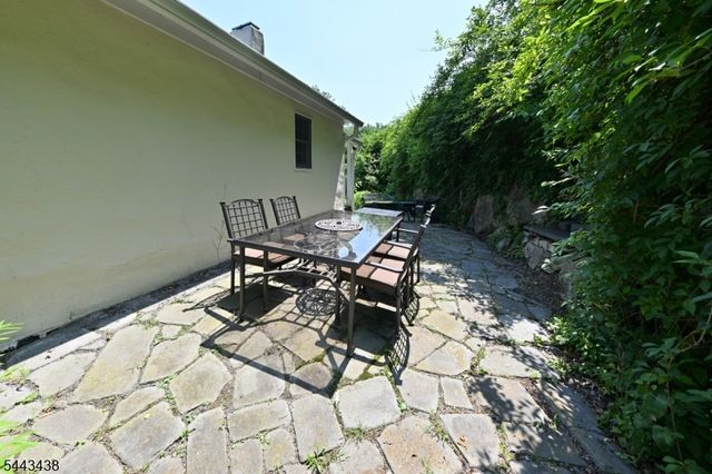 919 Wall St, Stillwater Twp., NJ 07860