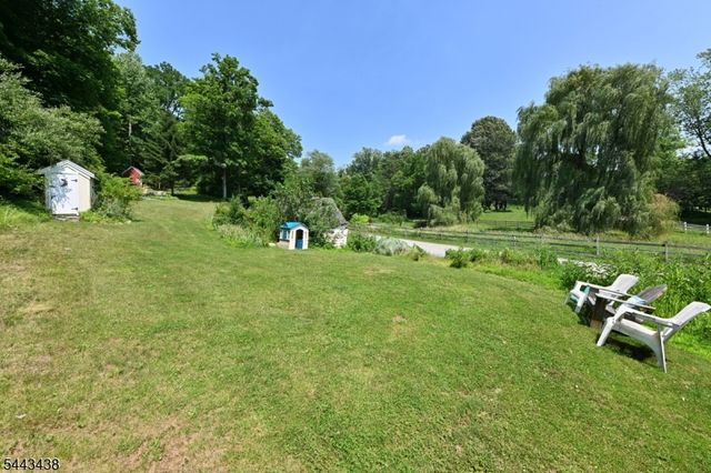 919 Wall St, Stillwater Twp., NJ 07860