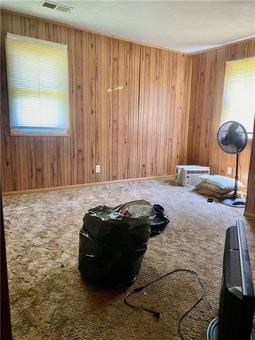 210 N BATES Avenue, Adrian, MO 64720