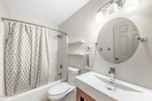 1065 Deena Way, Fallon, NV 89406