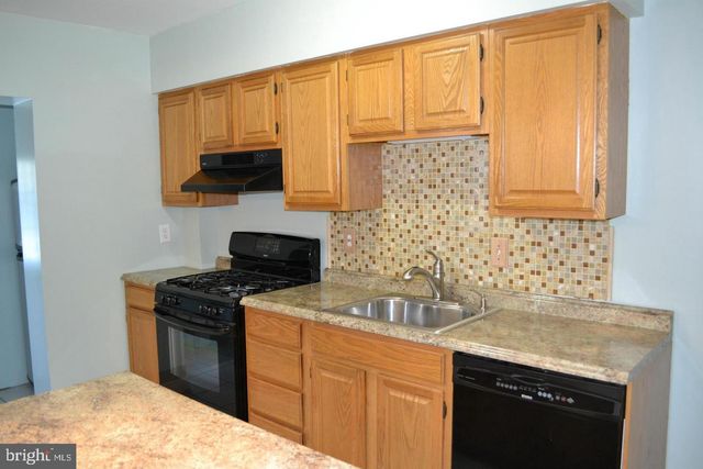 7034 DUNBAR RD, Dundalk, MD 21222