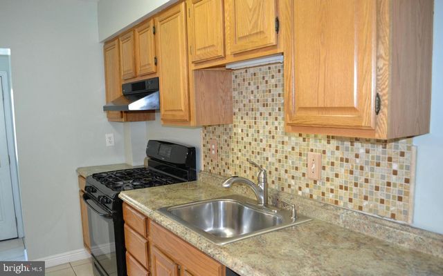 7034 DUNBAR RD, Dundalk, MD 21222