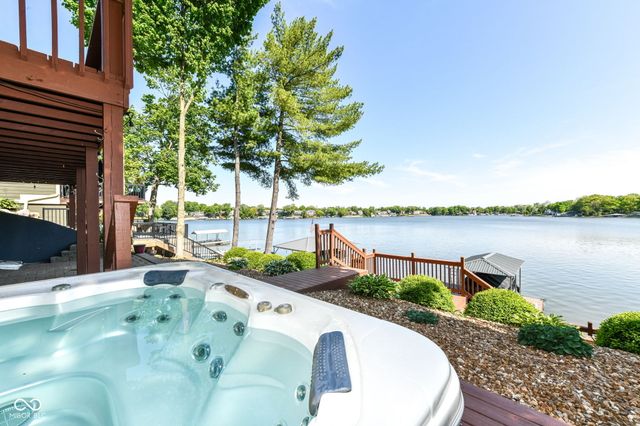 1420 Bayswater Lane, Cicero, IN 46034