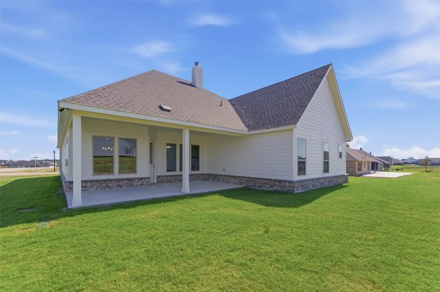 104 Snowy Owl Trail, New Fairview, TX 76078