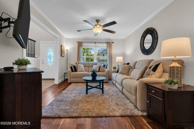 52 N Sailors Quay Drive, Brick, NJ 08723