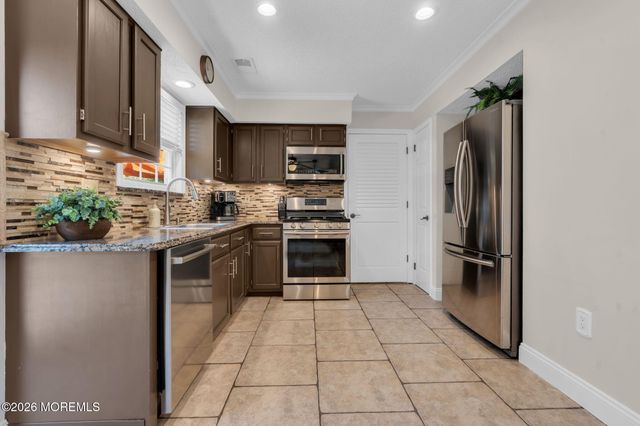 52 N Sailors Quay Drive, Brick, NJ 08723