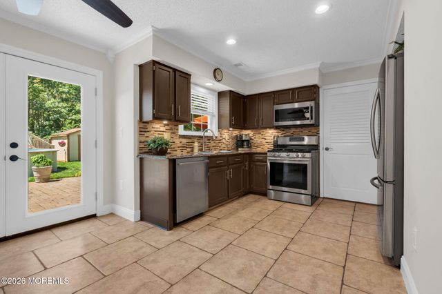 52 N Sailors Quay Drive, Brick, NJ 08723
