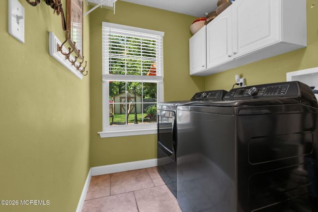 52 N Sailors Quay Drive, Brick, NJ 08723