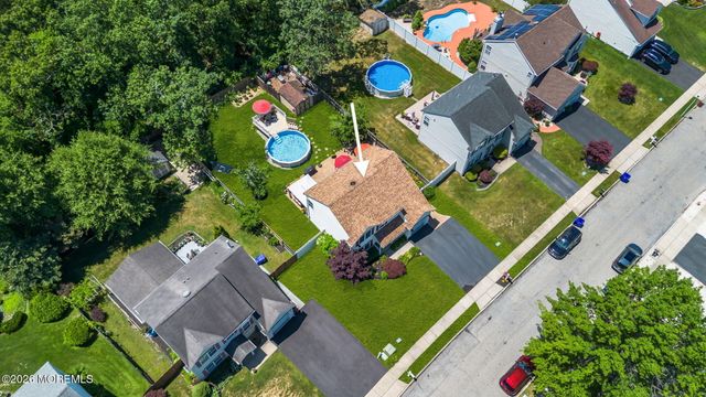 52 N Sailors Quay Drive, Brick, NJ 08723