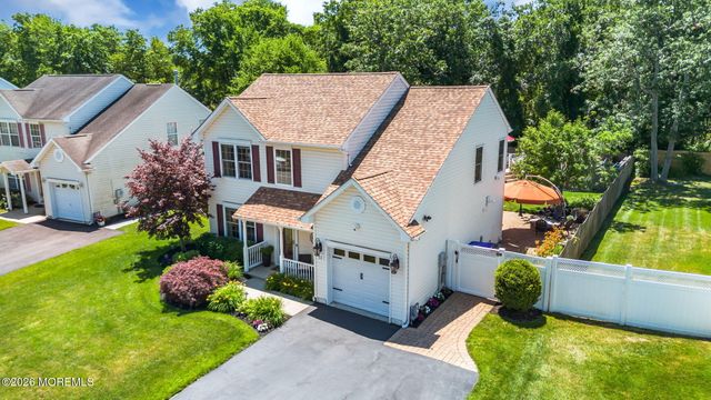 52 N Sailors Quay Drive, Brick, NJ 08723