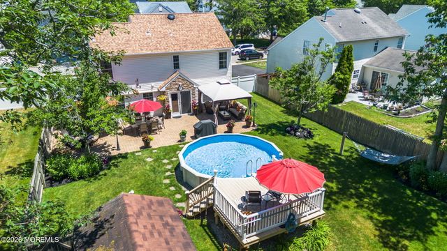 52 N Sailors Quay Drive, Brick, NJ 08723