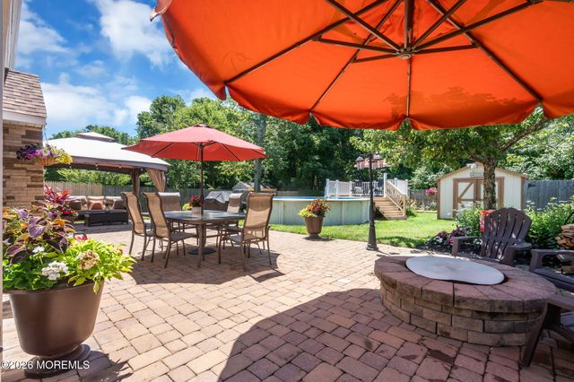 52 N Sailors Quay Drive, Brick, NJ 08723