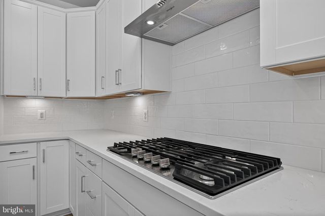 16184 FREDERICK RD, Rockville, MD 20850