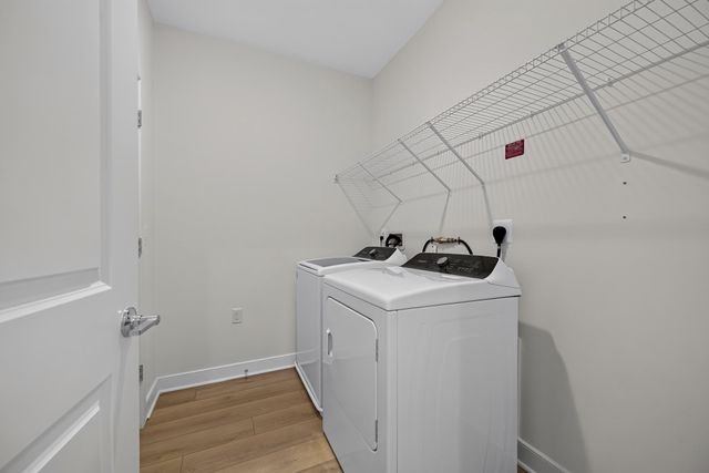 16184 FREDERICK RD, Rockville, MD 20850