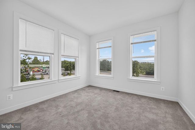 16184 FREDERICK RD, Rockville, MD 20850