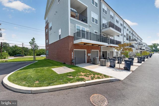 16184 FREDERICK RD, Rockville, MD 20850