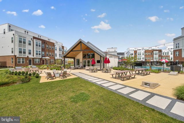 16184 FREDERICK RD, Rockville, MD 20850