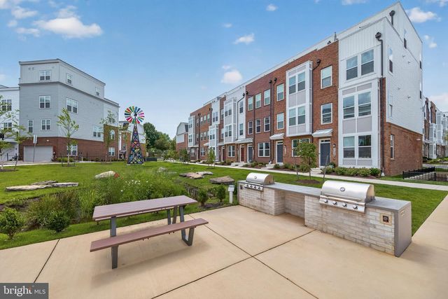16184 FREDERICK RD, Rockville, MD 20850