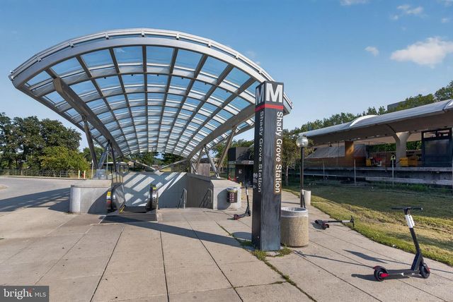 16184 FREDERICK RD, Rockville, MD 20850